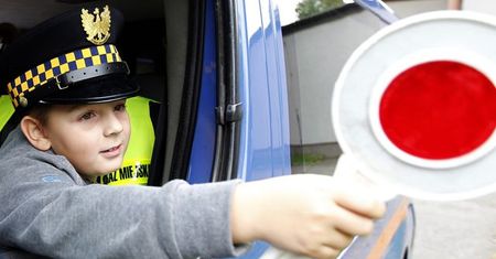 Zadbaj o bezpieczeństwo dziecka na drodze