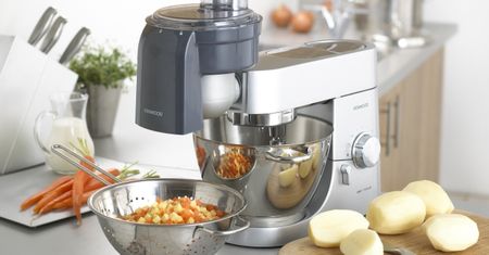 MGX 400 i AT 644 - nowe przystawki do robotów kuchennych Kenwood