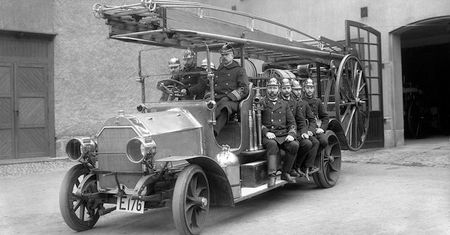 Scania dostarcza pojazdy strażackie od 100 lat