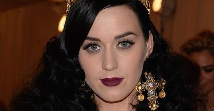 Katy Perry rzucona przez SMS-a