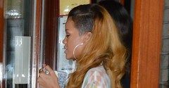 Rihanna ma nogi jak bogini