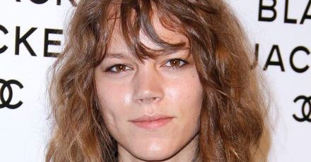 Freja Beha – nowa twarz RESERVED