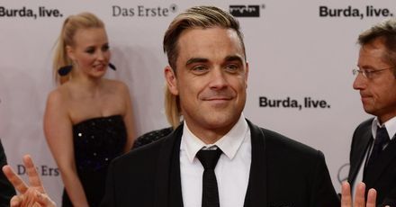 Niedoszła współpraca Hugh Jackmana i Robbiego Williamsa
