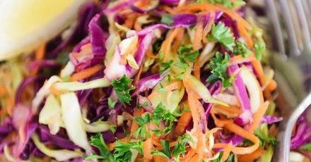 Zapomniana dieta. Czym jest raw food?