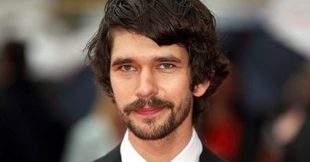Ben Whishaw nadaje się na Freddiego Mercury'ego