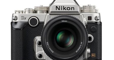 Pełnoklatkowa lustrzanka Nikon Df. Styl retro powraca