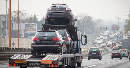Samochód w firmie. Jak odliczyć VAT