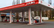 Łukoil sprzedaje polskie stacje paliw