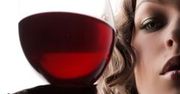 7 rzeczy, które musisz wiedzieć o kobietach i alkoholu