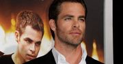 Chris Pine zapatrzony w Kevina Costnera