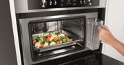 Piekarnik parowy Whirlpool Steamer z technologią 6-ty Zmysł