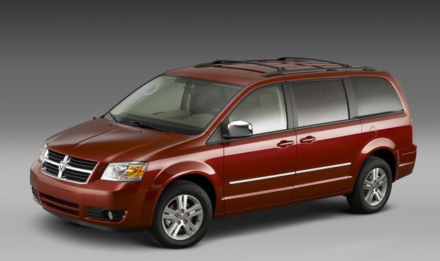 Dodge Grand Caravan i Chrysler Town&Country (RT) do poprawki