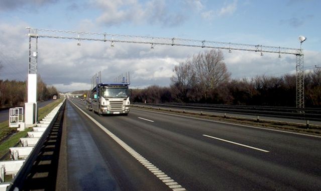 Nad morze autostradą lub pod bramkami