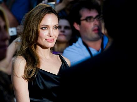 Angelina Jolie chciała organizować pogrzeby