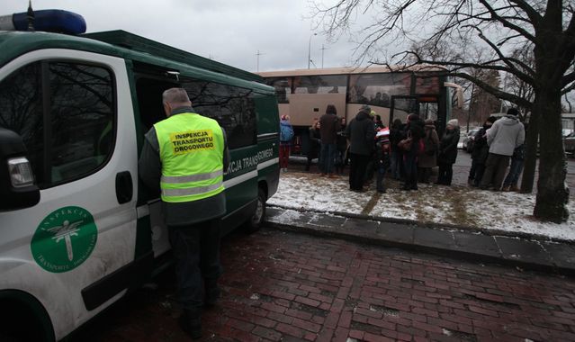 Ruszają kontrole autokarów wiozących dzieci