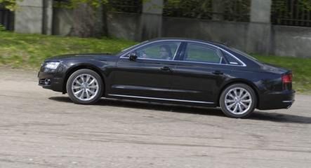 Audi A8: Drżyj klaso premium