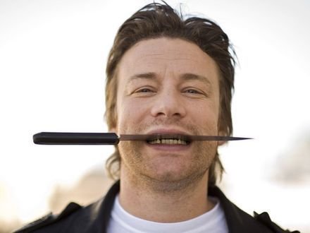 Jamie Oliver – uzdrawia, bo musi