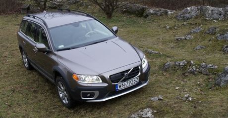 Volvo V70 XC - limuzyna w terenie