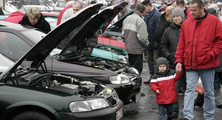 Uwaga na nieaktualne polisy OC w autokomisach