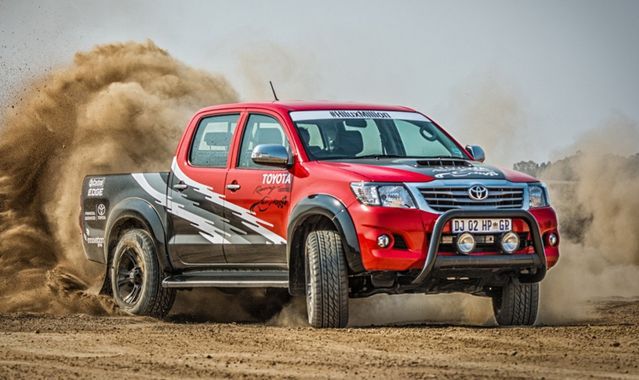 Unikalna, "dakarowa" wersja Toyoty Hilux