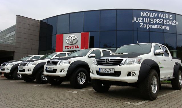 Pierwsze w Polsce Toyoty Hilux Arctic Truck sprzedane