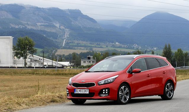 Kia cee`d FL: lifting pod znakiem downsizingu