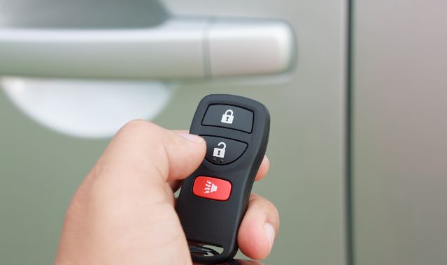 Immobilizer i alarm: ich awarie mogą unieruchomić auto