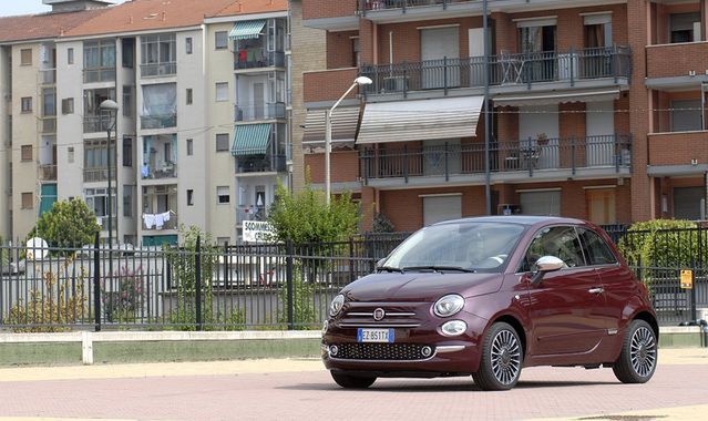 Fiat 500: 1 800 nowych części