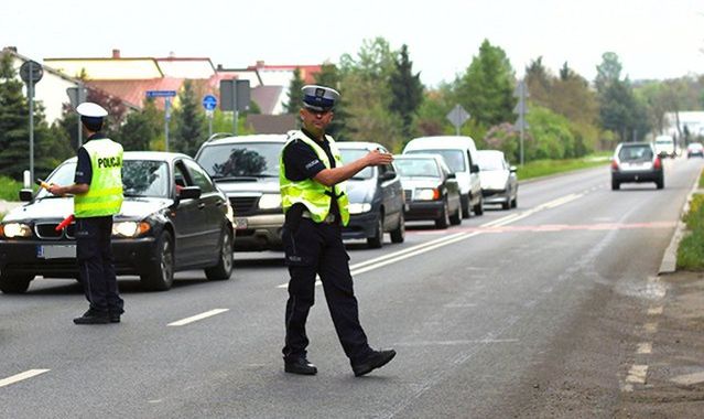 Policjanci jednak nie będą „wyrabiać statystyk”. Ministerstwo skapitulowało