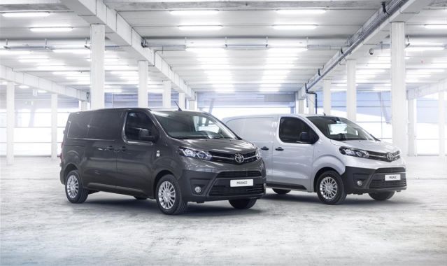 Toyota Proace Van gotowa do debiutu