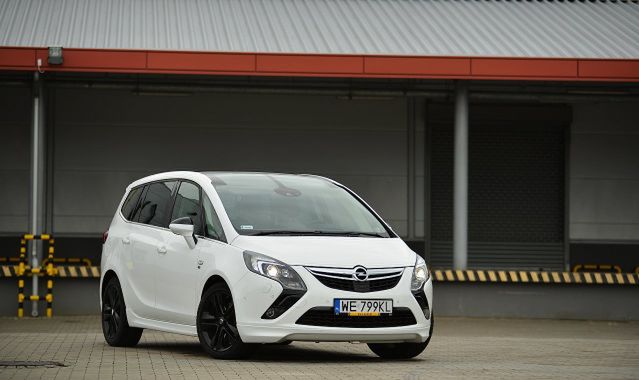 Opel Zafira Tourer 2.0 CDTi: przestrzeń i funkcjonalność