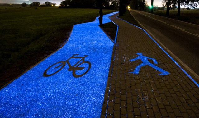 Pierwsza w Polsce świecąca ścieżka rowerowa powstała pod Lidzbarkiem Warmińskim