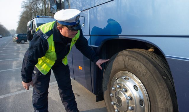 Co 20 autokar w złym stanie technicznym