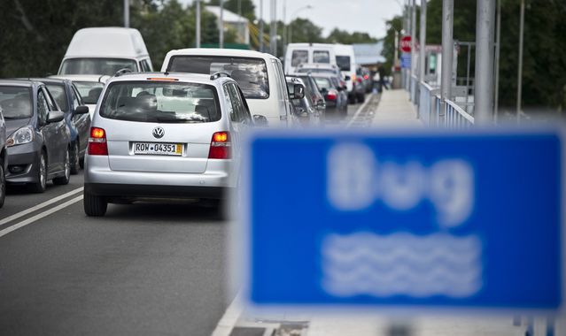 Białoruś planuje opłatę za dopuszczenie samochodów do ruchu