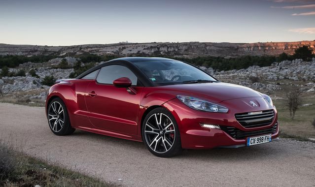 Peugeot RCZ R wjeżdża do polskich salonów