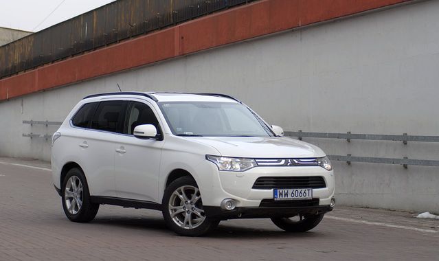 Mitsubishi Outlander 2,2 DiD: nowe szaty Japończyka