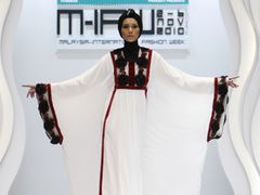 Piękne i zakryte, czyli islamski fashion week