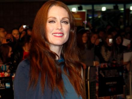 Julianne Moore o normalnej gejowskiej rodzinie