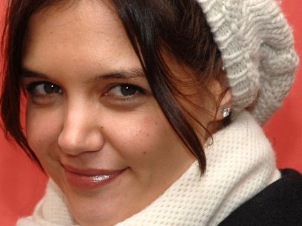 Katie Holmes: "Suri ma mnie na wyłączność"