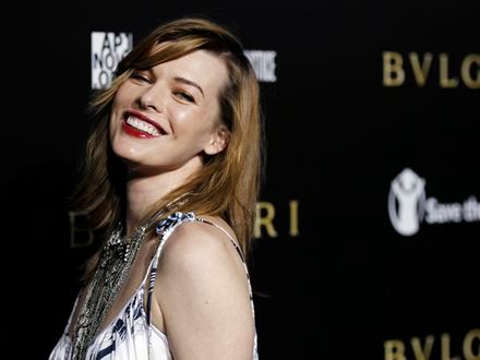 Milla Jovovich dumna z biustu w 3D