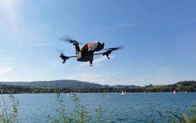 Już niedługo nie polatasz dronem nad terenem zabudowanym