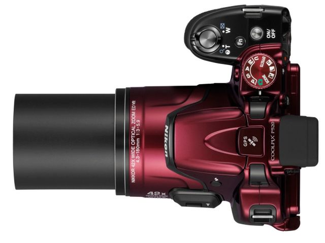Coolpix P520 i L820 - nowe superzoomy Nikon