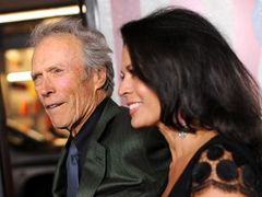 Clint Eastwood rozwodzi się po 17 latach!