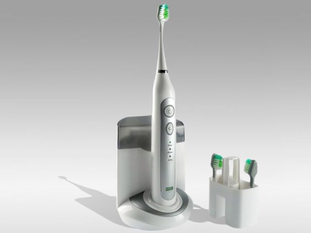 Dazzle Pro GT - mycie zębów z prędkością 40000 ruchów na minutę