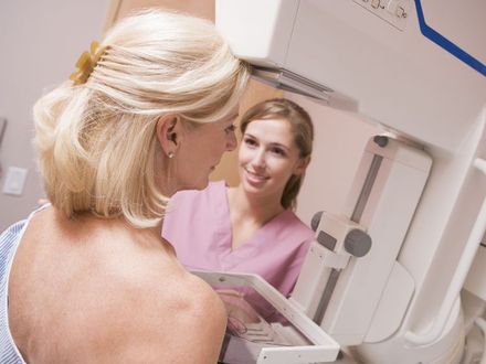 Mammografia nie obniża śmiertelności w wyniku raka piersi