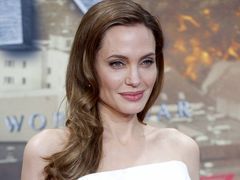 Angelina i Brad na premierze filmu