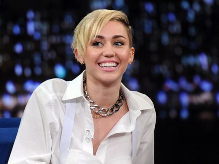 Miley Cyrus: "Społeczeństwo chce mnie uciszyć!"