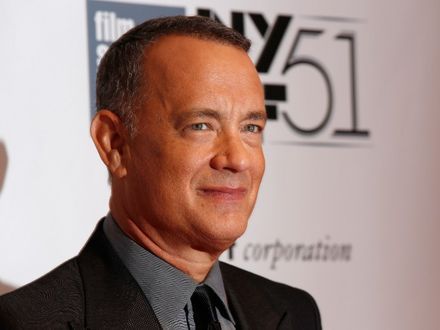 Tom Hanks gwiżdże na pieniądze