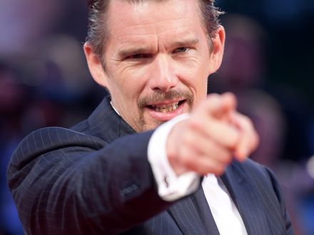 Ethan Hawke będzie Chetem Bakerem