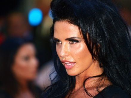 Katie Price chce być bohaterką filmu